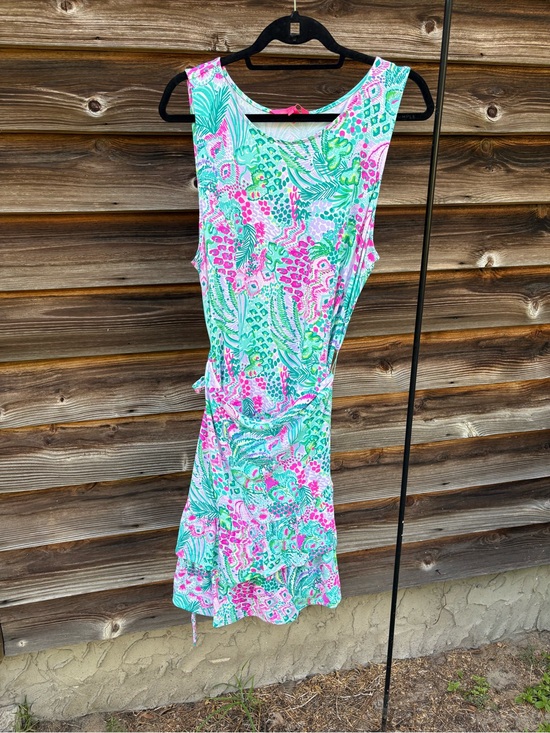 Lilly Pulitzer Dresses & Skirts - Lilly Pulitzer Mint Green Pink Tropical Print Sleeveless Dress